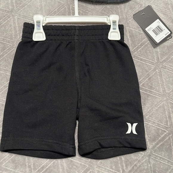 V-NECK T-Shirt & Shorts Set - Picture 5 of 5